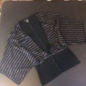 NEW YORK & COMPANY BLACK W/SILVER BATWING CARDIGAN